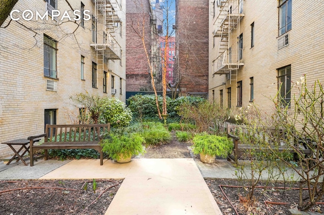 view of home's community