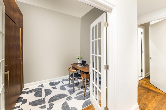 391 Broadway Loftc, New York City, NY 10013 - office area with baseboards