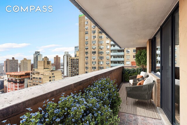 233 E 86th St Phb, Phb, New York City, NY 10028 - balcony featuring a view of city