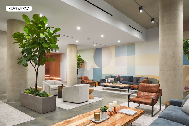 98 Front St Unit Ph3D, New York City, NY 11201 - community lobby with a high ceiling