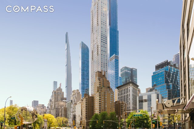 20 W 64th St Unit 41H, New York City, NY 10023 - view of city skyline