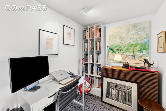 135 W 70th St Unit 8A, New York City, NY 10023 - view of office