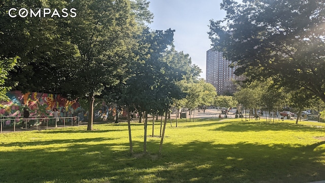100 Hamilton Pl Unit 2F, New York City, NY 10031 - view of property's community