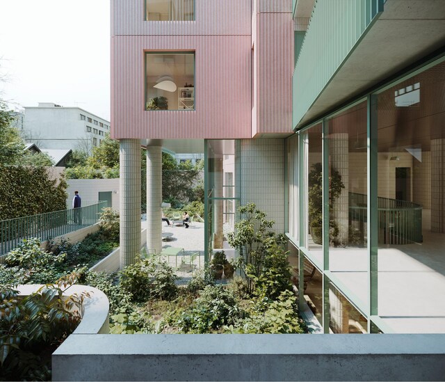 144 Vanderbilt Ave Unit 2C, New York City, NY 11205 - view of exterior entry