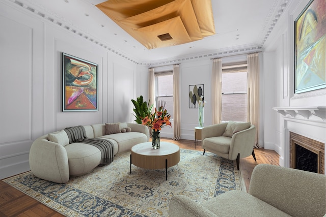 1342 Lexington Ave, New York City, NY 10128 - living room with a fireplace and a decorative wall