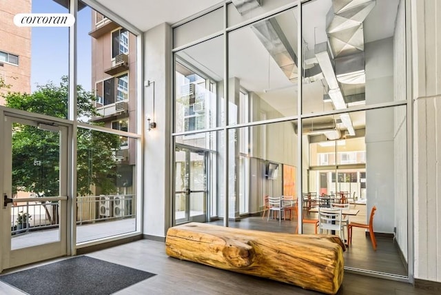575 Main St Unit 903, New York City, NY 10044 - community lobby featuring a wall of windows and a towering ceiling