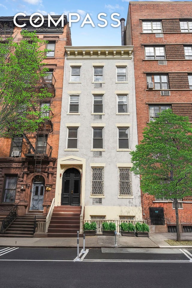 217 W 15th St, New York City, NY 10011 - view of apartment building / complex