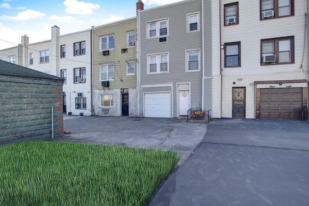 50-21 40th St, New York City, NY 11104 - view of front of property