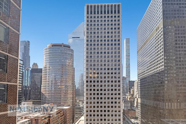 245 E 54th St Unit 22A, New York City, NY 10022 - view of city