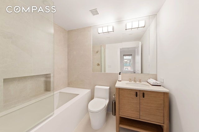 9 W 84th St, New York City, NY 10024 - full bath featuring toilet, vanity, and shower / bath combination