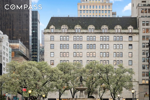 781 5th Ave Unit 514, New York City, NY 10022 - view of property