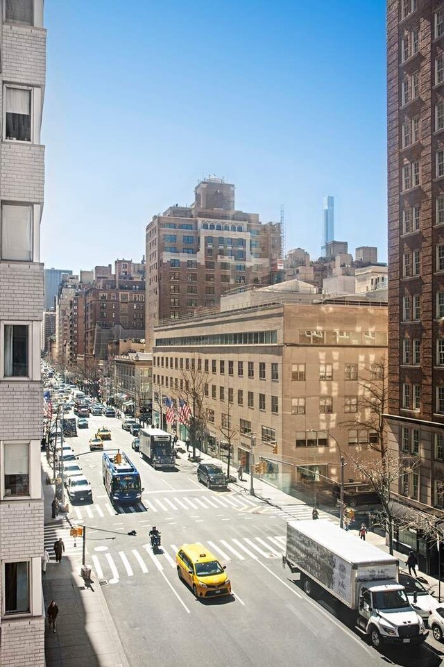 40 E 78th St Unit 5F, New York City, NY 10075 - property's view of city