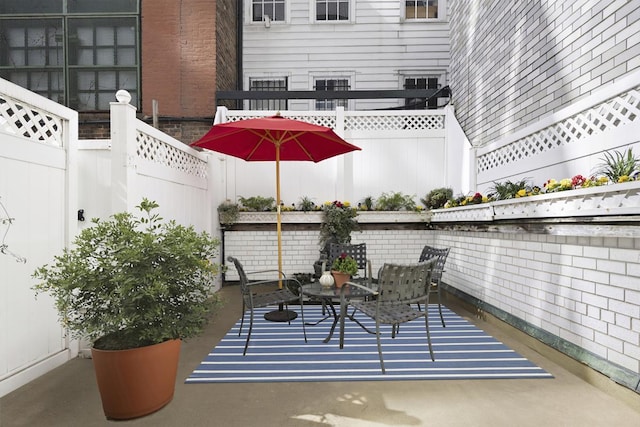 400 E 77th St Unit 1-H, New York City, NY 10075 - view of patio