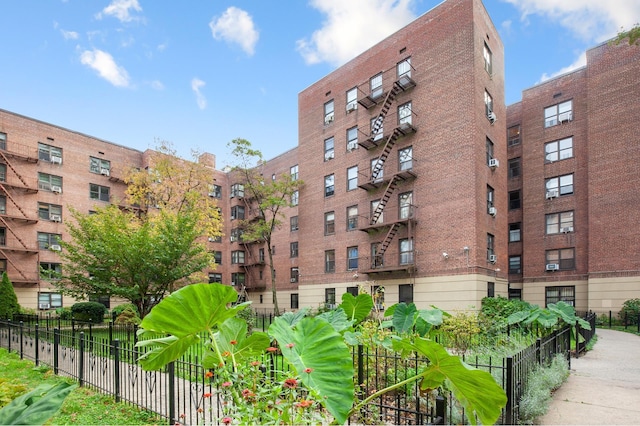 4489 Broadway Unit 5E, New York City, NY 10040 - view of apartment building / complex
