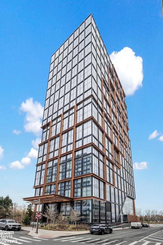 50 Bridge Park Dr Unit 21D, New York City, NY 11201 - view of building exterior