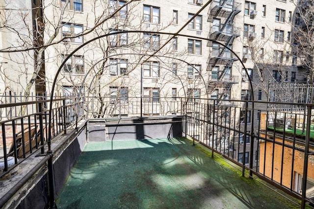 315 W 71st St, New York City, NY 10023 - exterior space