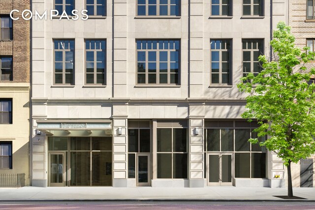 15 W 96th St Unit 11, New York City, NY 10025 - exterior space