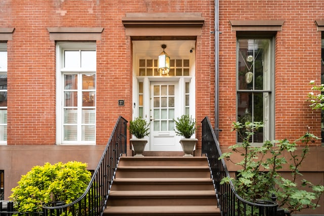 27 Perry St, New York City, NY 10014 - view of exterior entry with brick siding