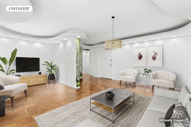 living room featuring visible vents, recessed lighting, and baseboards