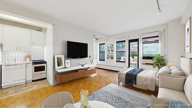 2 Tudor City Pl Unit Gns, New York City, NY 10017 - bedroom featuring rail lighting