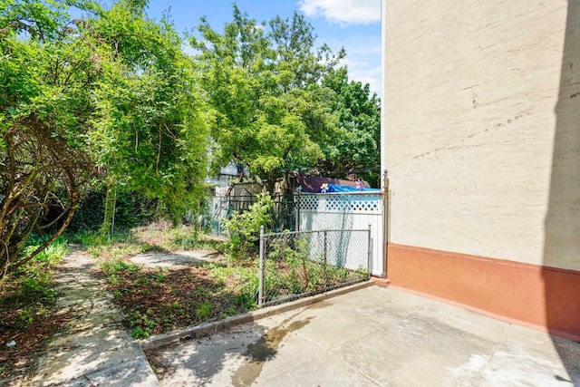 309 Covert St, New York City, NY 11237 - gate featuring a patio
