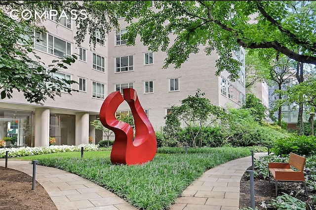 200 E 66th St Unit A407, New York City, NY 10065 - view of home's community