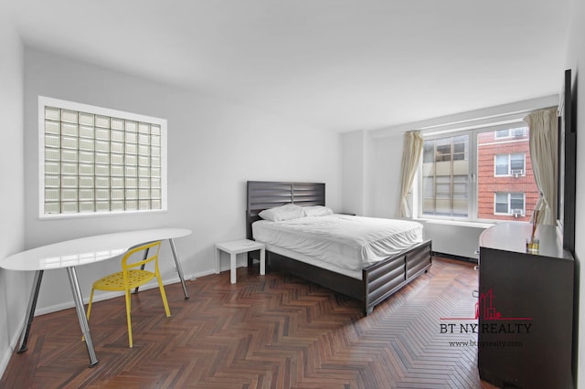 216 E 47th St Unit 4-A, New York City, NY 10017 - bedroom with baseboards