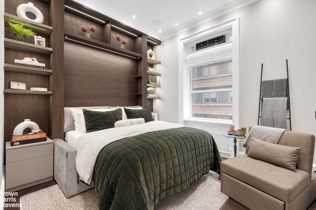 140 W 69th St Unit 81, New York City, NY 10023 - bedroom with crown molding