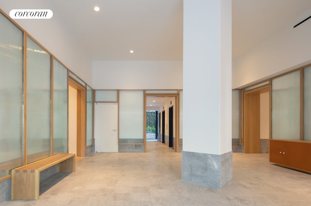 234 E 46th St Unit 804, New York City, NY 10017 - interior space with recessed lighting