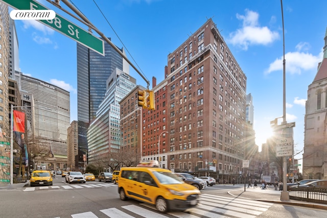 67 Park Ave Unit 1A, New York City, NY 10016 - view of property featuring a city view