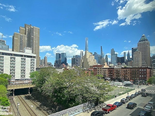 505 W 47th St Unit 5Dn, New York City, NY 10036 - skyline view