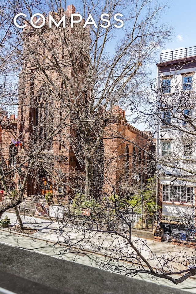 119 Henry St Unit 3, New York City, NY 11201 - view of front of house