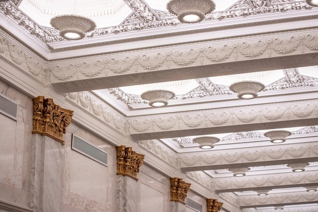 detailed view of crown molding