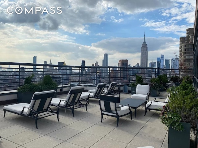 view of patio / terrace featuring a skyline view
