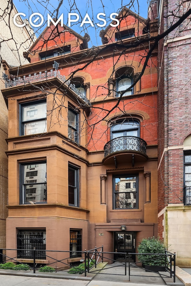 view of building exterior