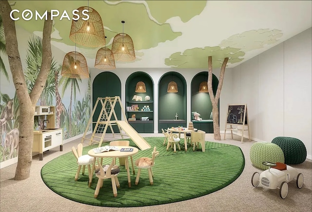 200 E 83rd St Unit 24C, New York City, NY 10028 - recreation room featuring carpet