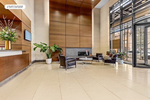 306 Gold St Unit 25D, New York City, NY 11201 - lobby with a high ceiling