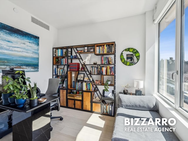 208 Delancey St Unit 8F, New York City, NY 10002 - view of office