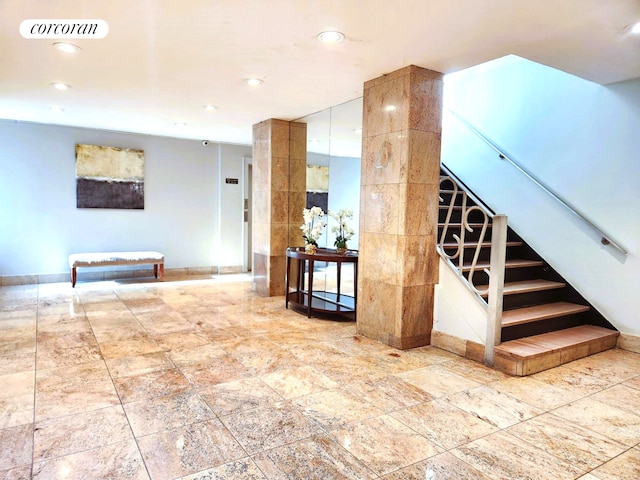 building lobby featuring recessed lighting