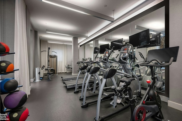 432 W 52nd St Unit 7H, New York City, NY 10019 - view of workout area