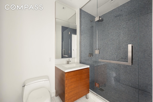 400 W 12th St Unit 4J, New York City, NY 10014 - full bath with a shower stall, vanity, and toilet