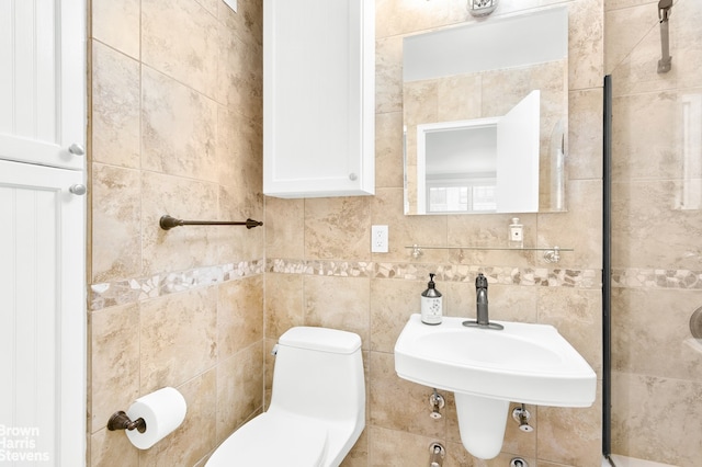 520 E 72nd St Unit 9C, New York City, NY 10021 - bathroom with toilet