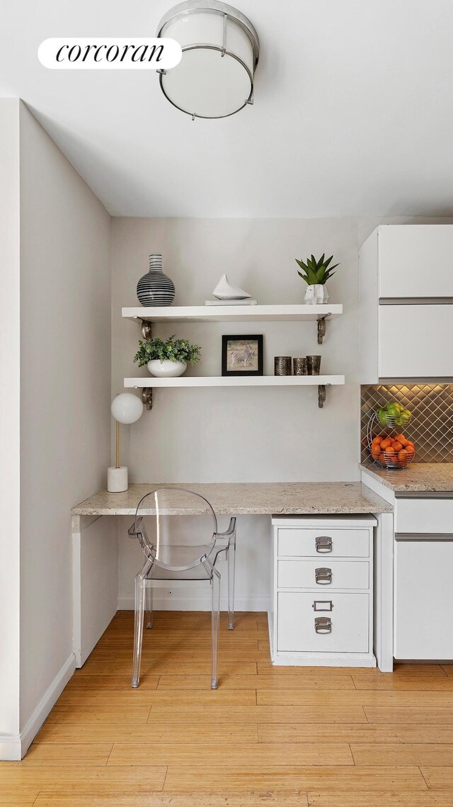 100 W 93rd St Unit 8K, New York City, NY 10025 - unfurnished office with light wood-style floors and built in study area
