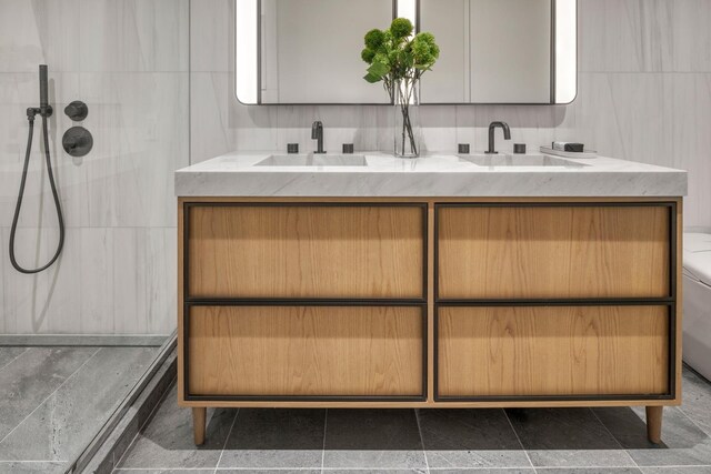 250 E 25th St Ph-C, Ph-C New York City, NY 10010 - full bath with double vanity and a tile shower