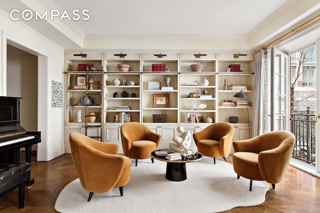 400 W 12th St Unit Th3, New York City, NY 10014 - living area featuring ornamental molding