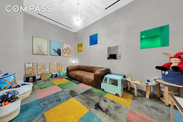 98 Front St Ph, Ph, New York City, NY 11201 - playroom with an inviting chandelier