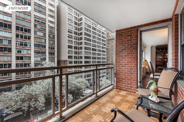 360 E 72nd St Unit A606, New York City, NY 10021 - view of balcony