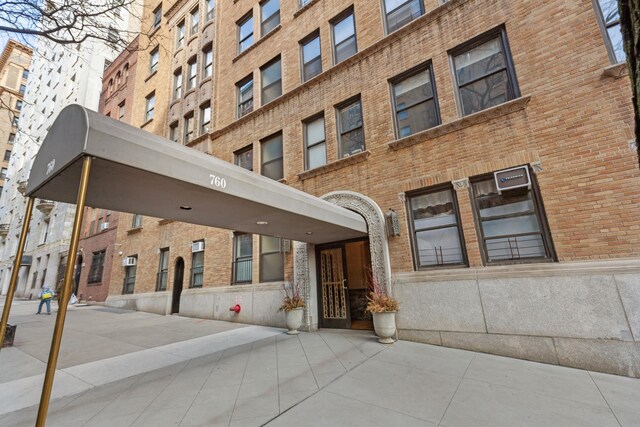 760 W End Ave Unit 1B, New York City, NY 10025 - view of building exterior