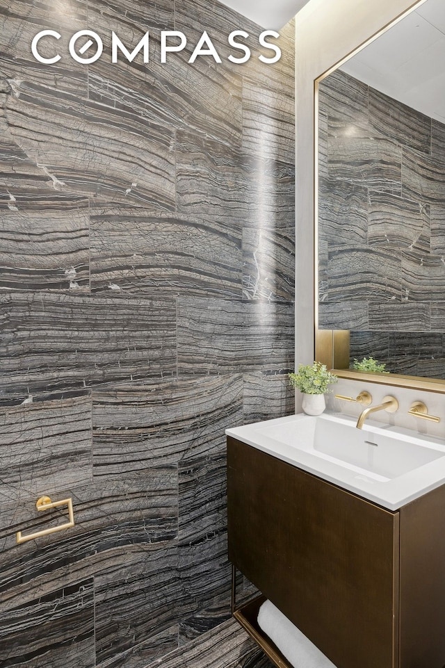 bathroom with vanity