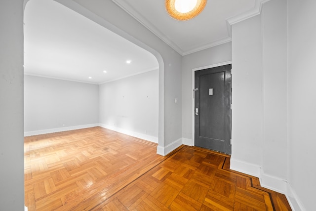 95 Park Ter E Unit 1D, New York City, NY 10034 - entryway featuring crown molding, recessed lighting, and arched walkways